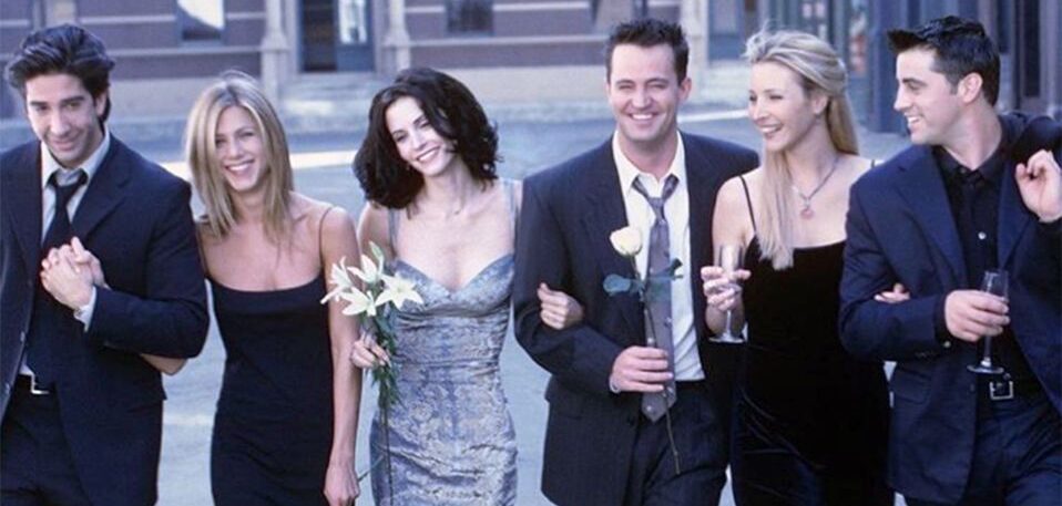 Jennifer Aniston Emociona con un Adiós Conmovedor a Matthew Perry